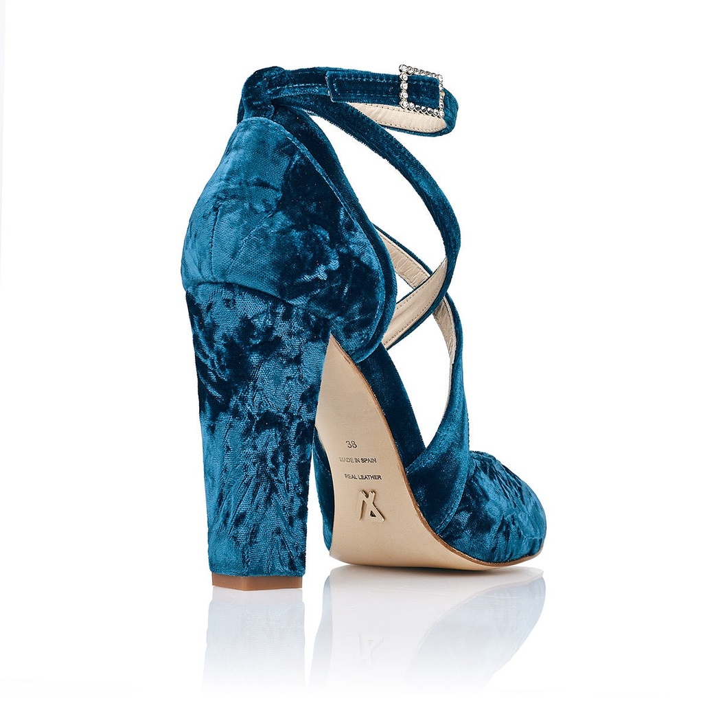 DONATELLA SAPHIRE (10CM)