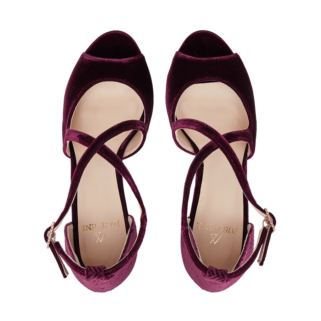 RUBY RED (8.5 CM)